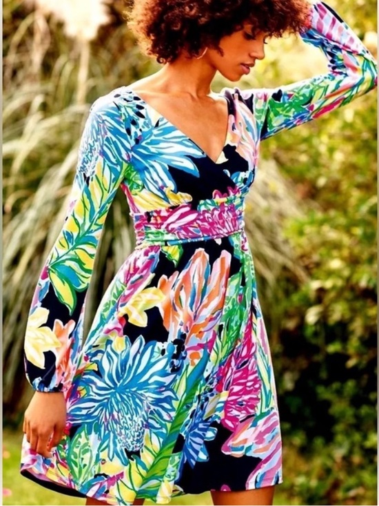 Lilly Pulitzer Dresses & Skirts - Lilly Pulitzer Fleur Dress in Resort Navy Travelers Palm Sz S